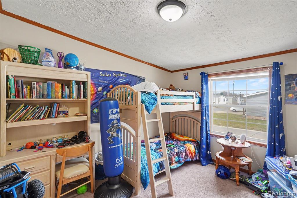 6244 Leigh Court, Fenton, MI 48430 — Photo 5