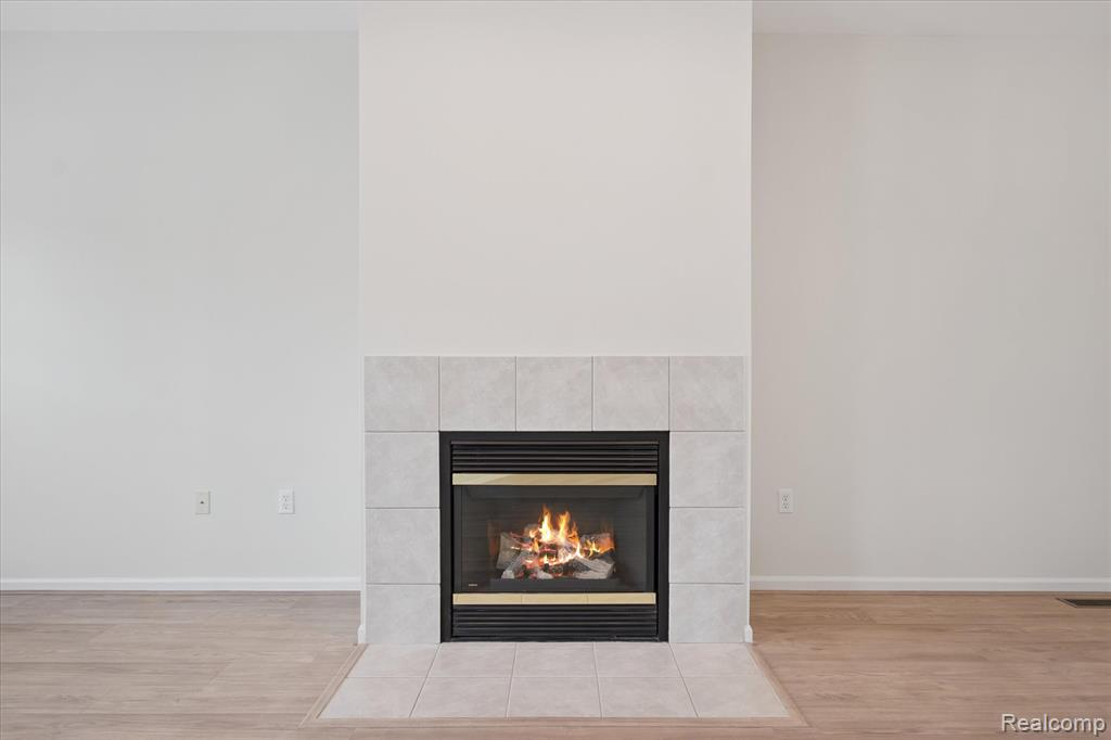 545 Cherry Orchard Road, Canton, MI 48188 — Photo 8