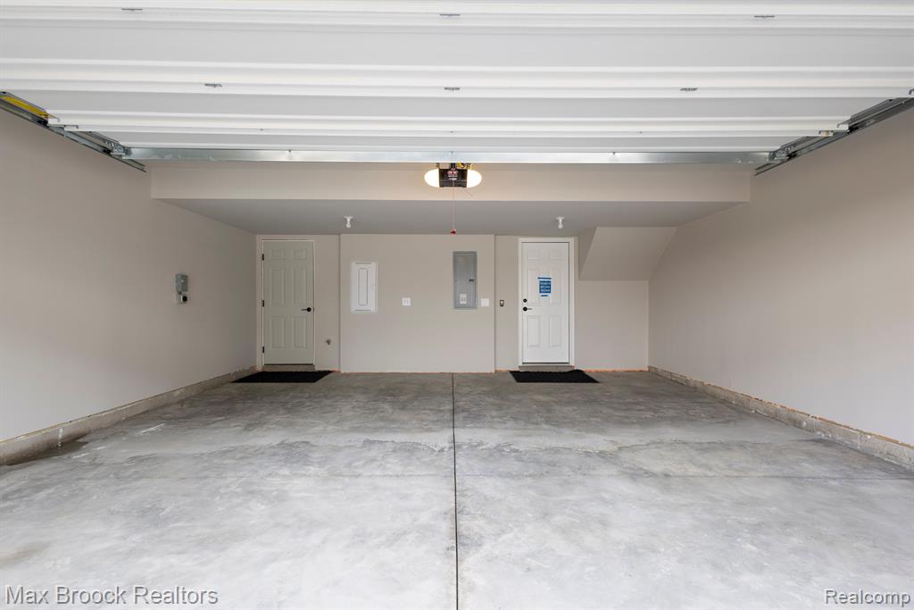 43091 Atwood Avenue 48 NE Atwood Avenue NE, 48, Novi, MI — Photo 44