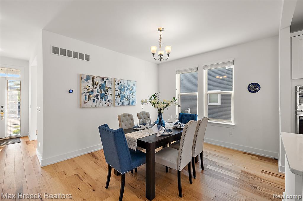 4260 Kent Road, Royal Oak, MI 48073 — Photo 13