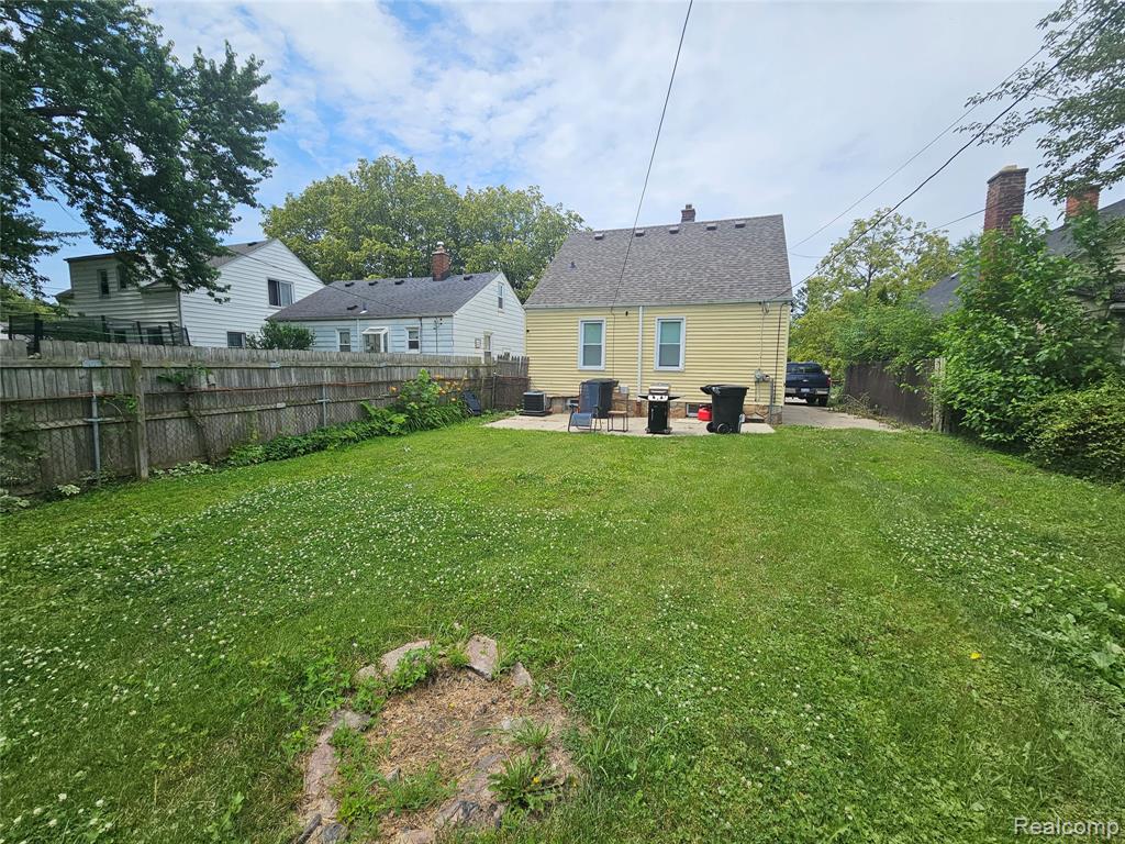 6720 Penrod Street, Westland, MI 48228 — Photo 2