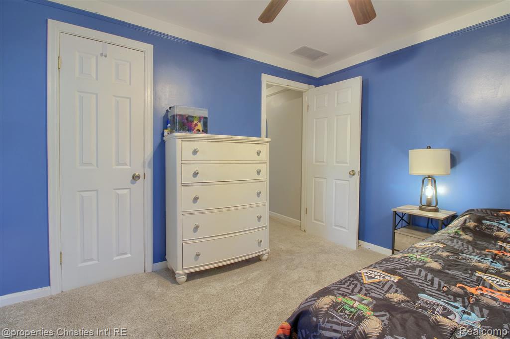 816 Carpenter Street, Northville, MI 48167 — Photo 24
