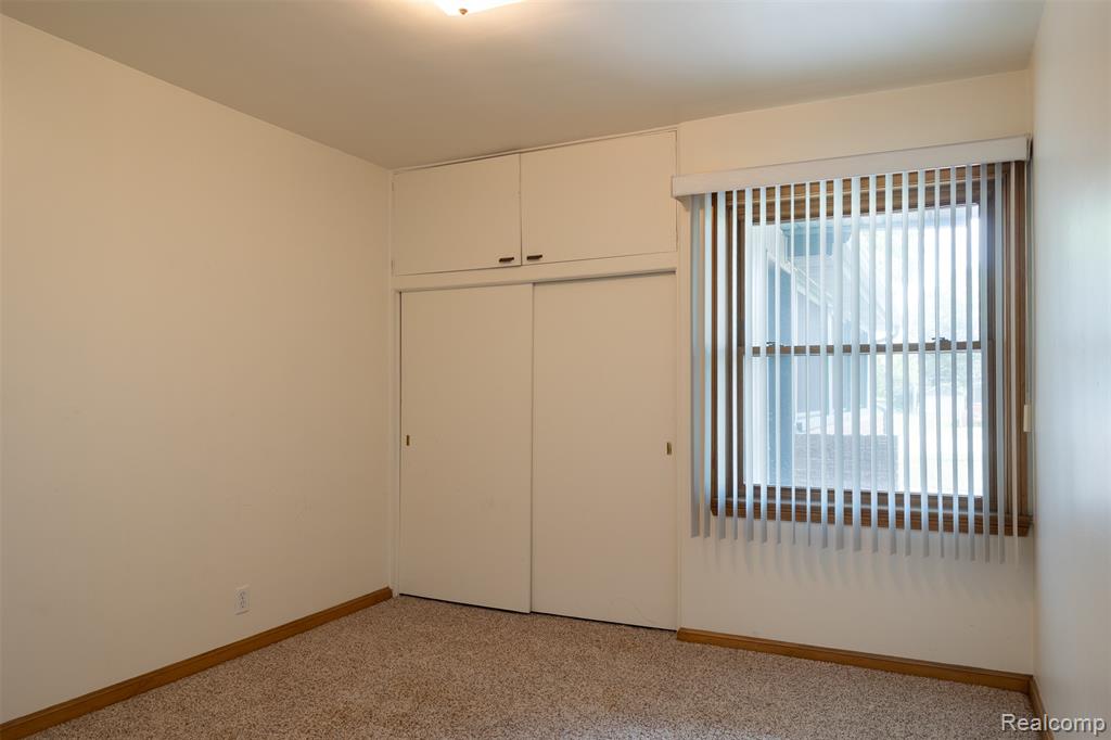215 White Street, Imlay City, MI 48444 — Photo 18