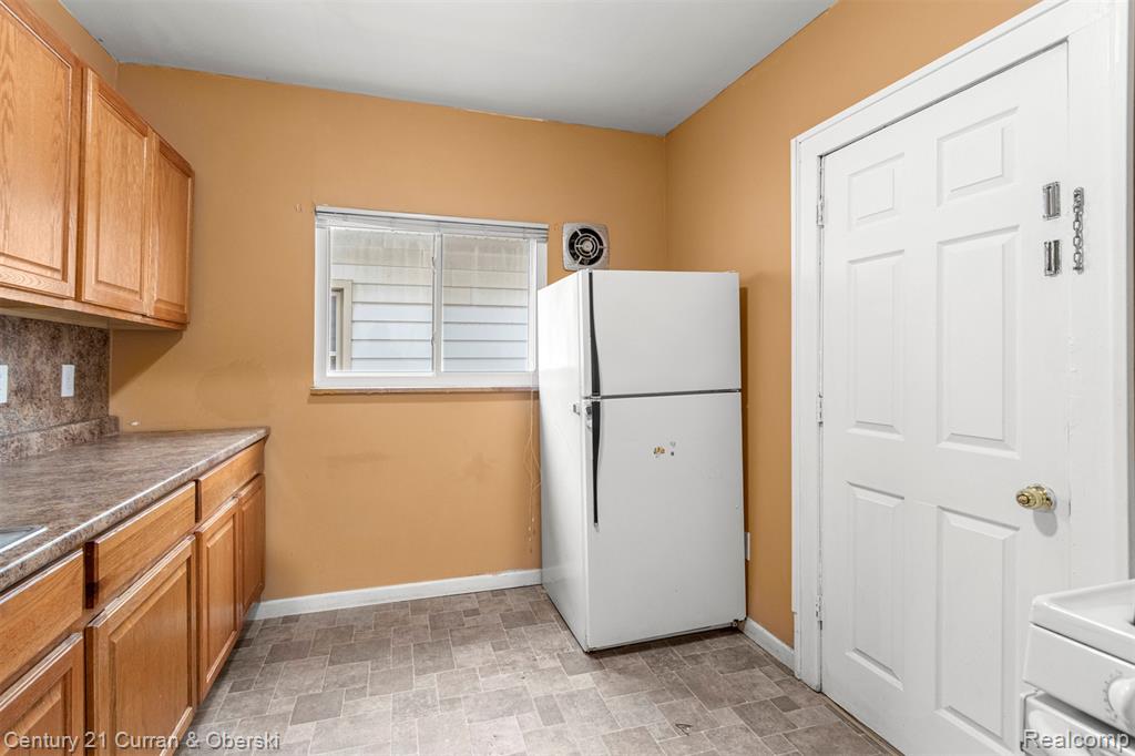 6559 Barrie Street, Dearborn, MI, 48126