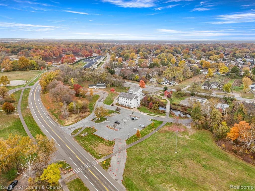 8004 N Farmington Road, Westland, MI — Photo 45