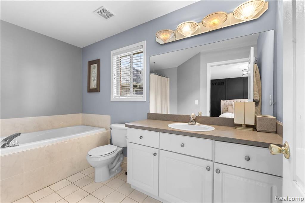 51965 Sequoya Drive, Macomb, MI 48042 — Photo 21
