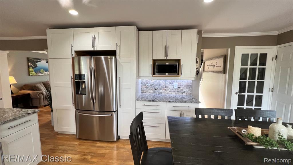 6644 Weathersfield Way, Canton, MI 48187 — Photo 14