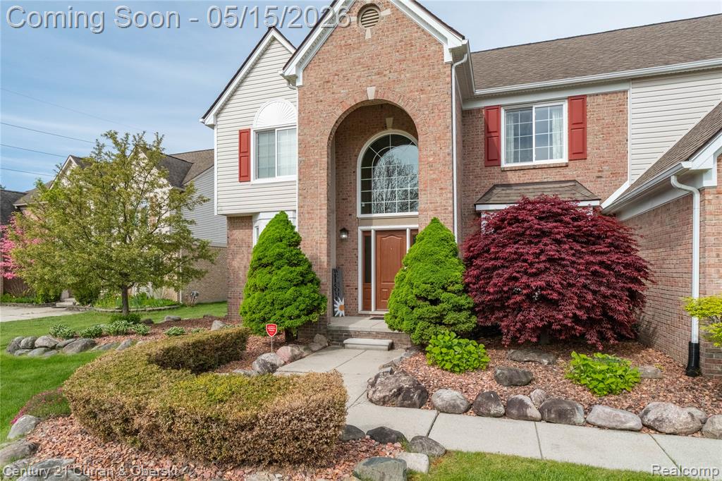 11687 E Hills Drive, Plymouth, MI 48170 — Photo 2