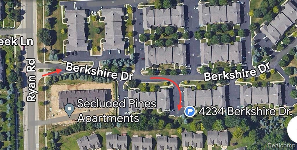 4234 BERKSHIRE Drive, Sterling Heights, MI 48314 — Photo 24