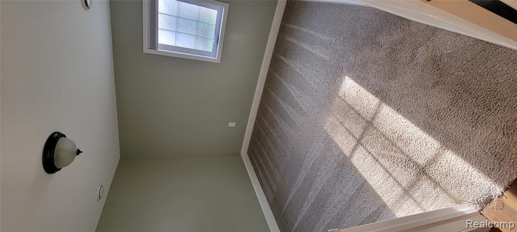 405 E Mill Street, Capac, MI 48014 — Photo 12
