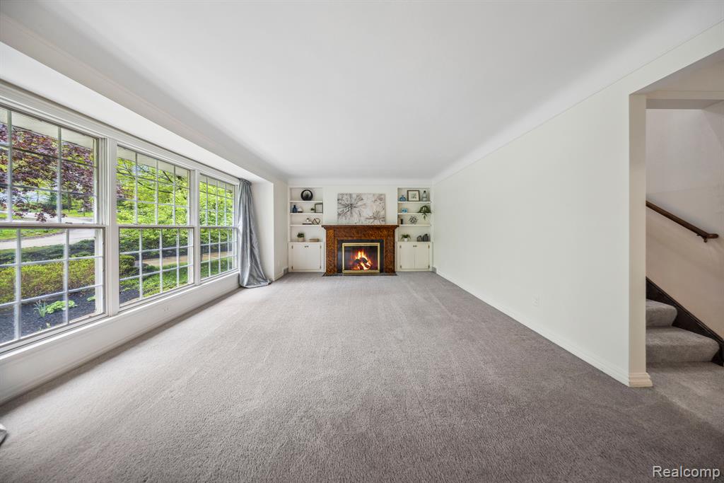 46270 BLOOMCREST Drive, Northville, MI 48167 — Photo 11