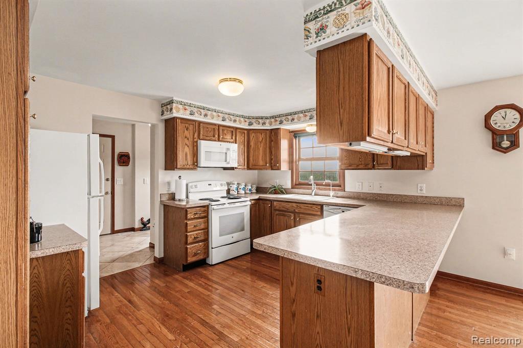8806 Bergin Road, Howell, MI 48843 — Photo 8
