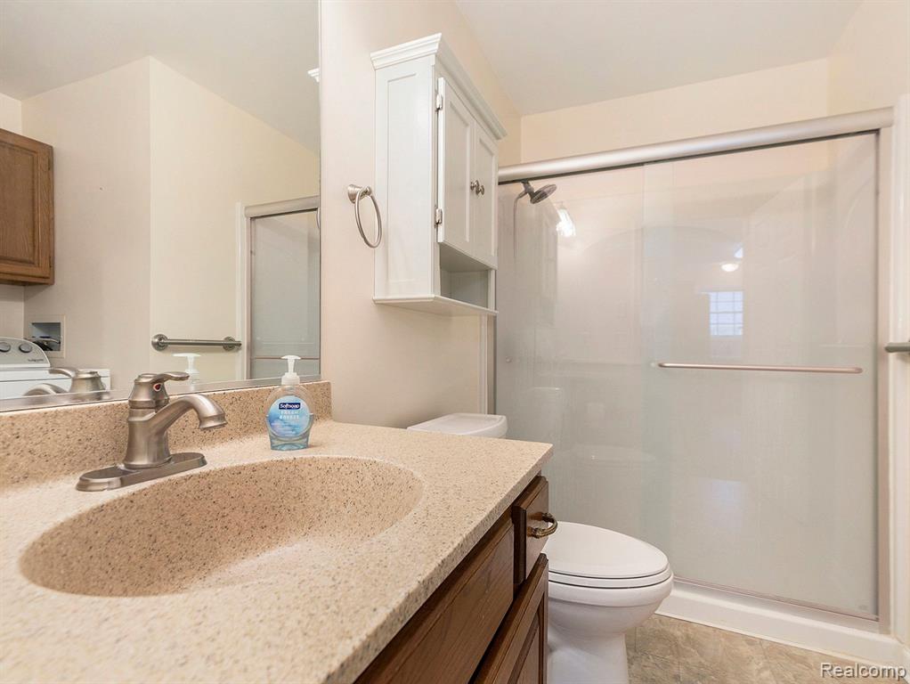 620 YORKSHIRE Square, Milan, MI 48160 — Photo 12