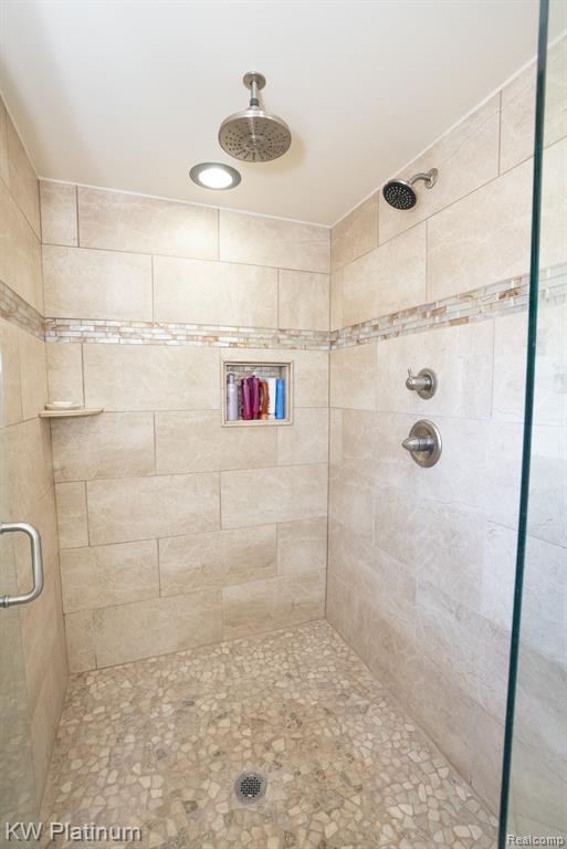 48218 Harbor Drive, Chesterfield, MI 48047 — Photo 52