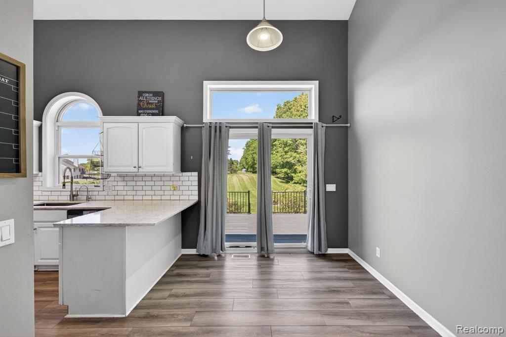 9055 Hegel Road, Goodrich Vlg, MI — Photo 20
