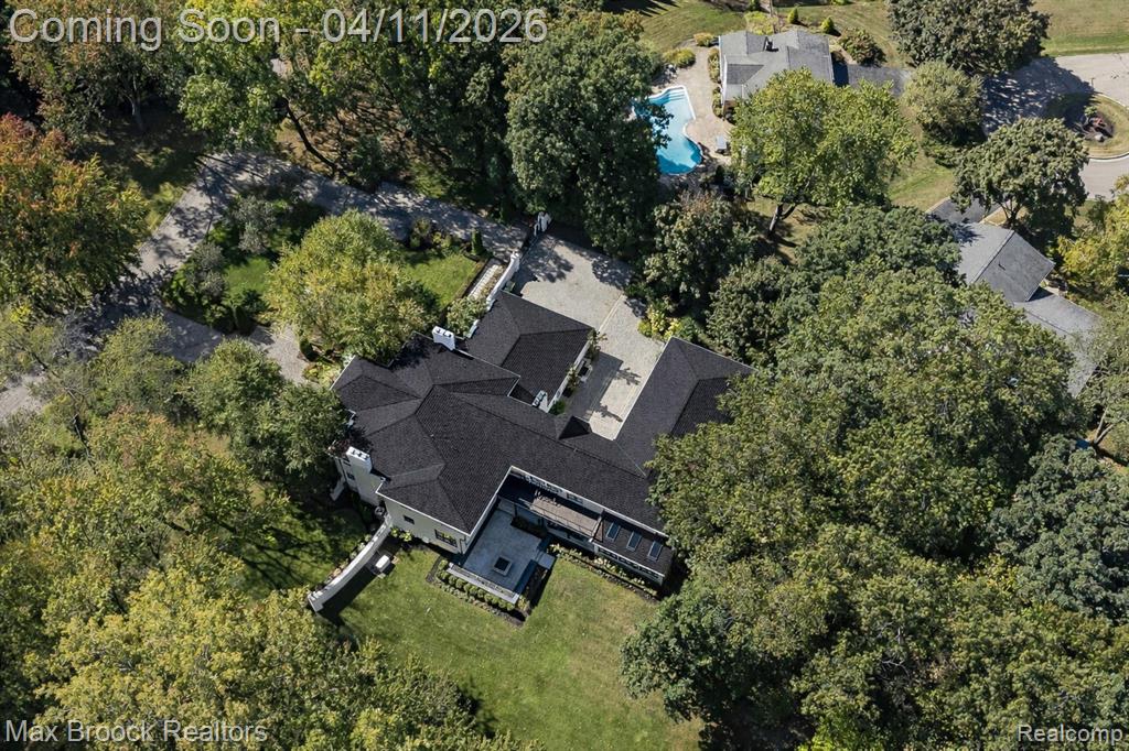 5190 Clarendon Crest Street, Bloomfield Hills, MI, 48302