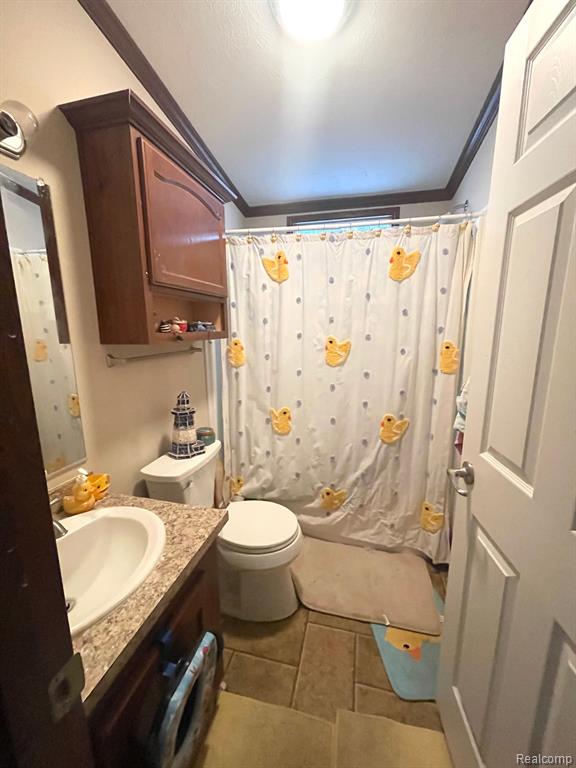 6256 Chadwick Ave, Fenton, MI 48430 — Photo 3