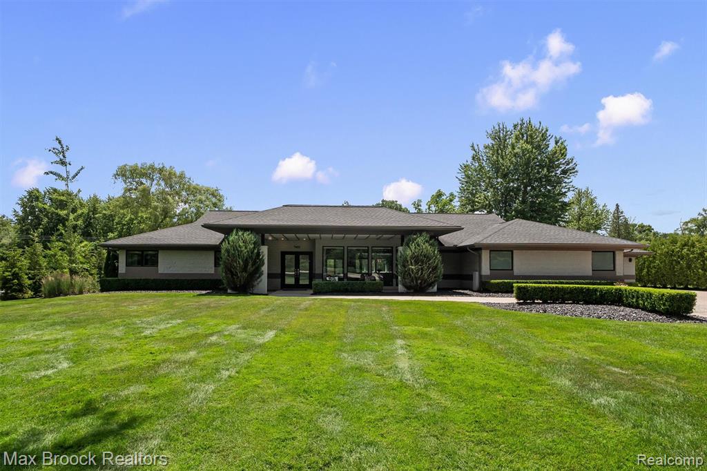 7400 Parkstone Lane, Bloomfield Hills, MI 48301 — Photo 9