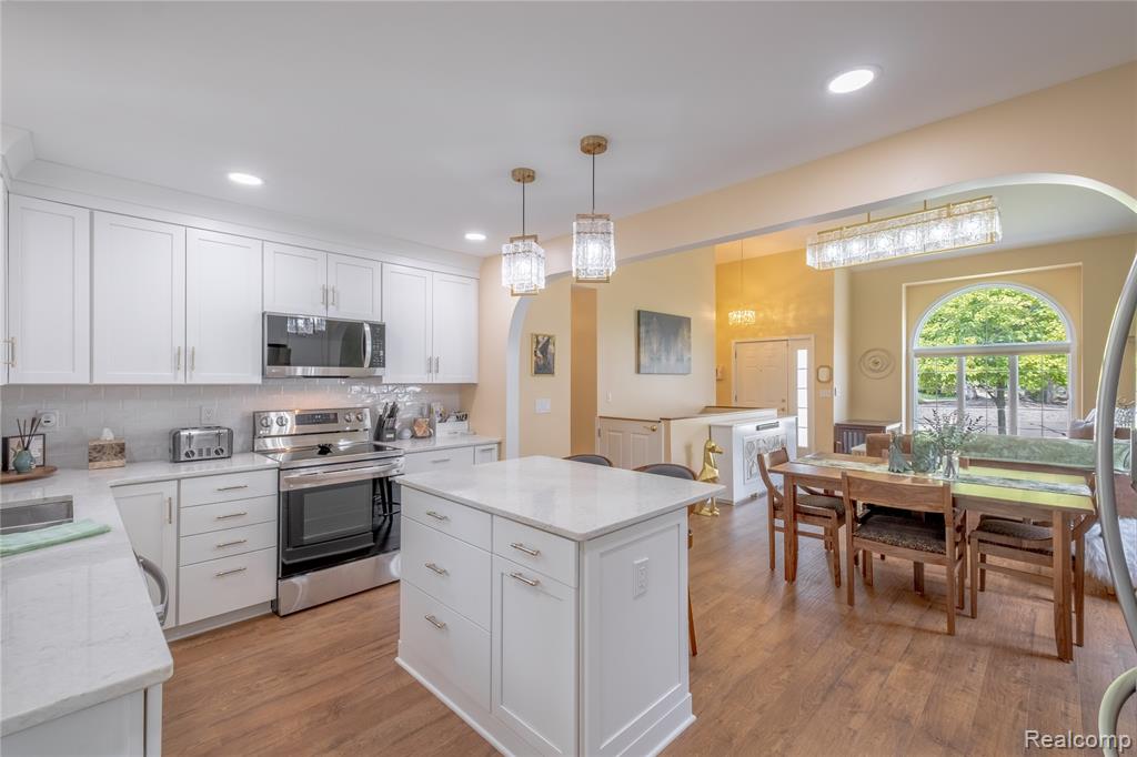 575 Rolling Hills Lane, Lapeer, MI 48446 — Photo 8