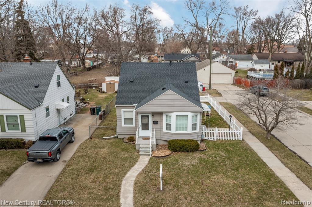 609 E Baker Avenue, Clawson, MI — Photo 26