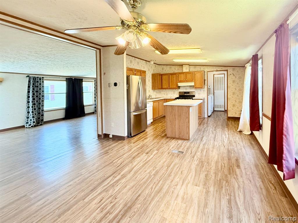 10846 Ashley Court, Willis, MI 48191 — Photo 4