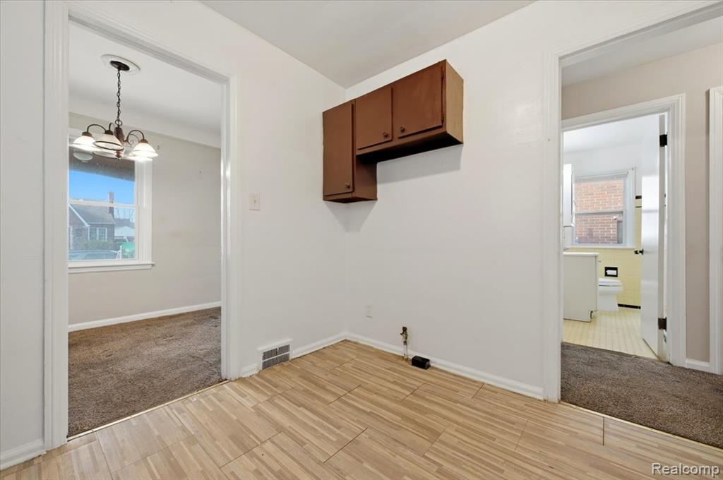 8144 Whitcomb Street, Detroit, MI 48228 — Photo 16