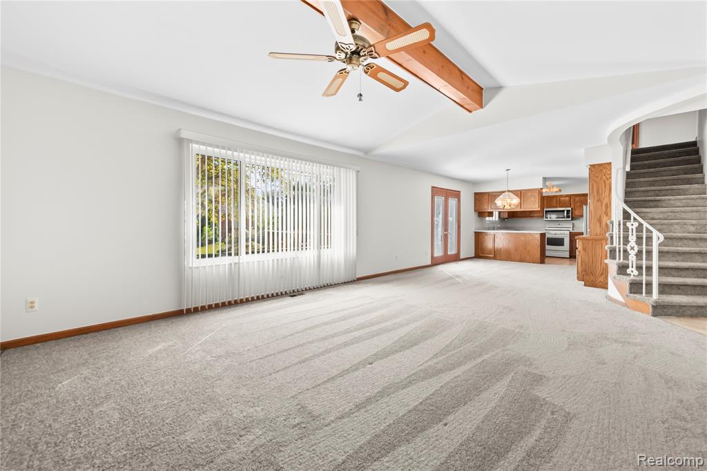 40538 Woodside Drive, Clinton Twp, MI 48038 — Photo 9