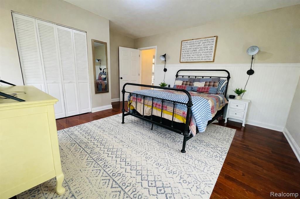 909 Williams Street, Fenton, MI 48430 — Photo 15