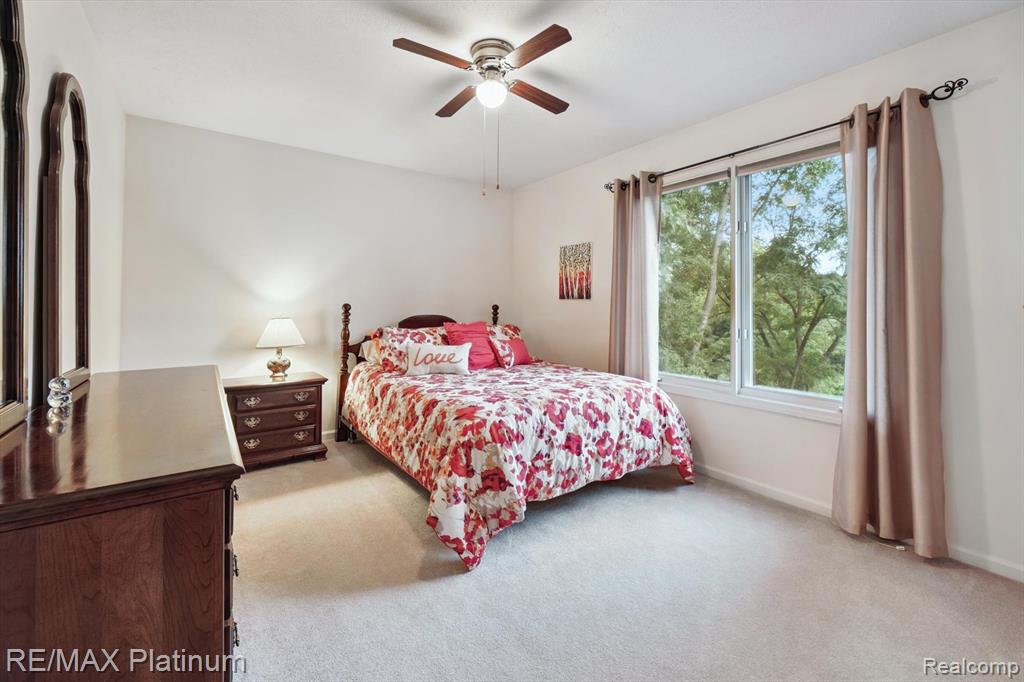 8872 Thornapple Drive, Pinckney, MI 48169 — Photo 49