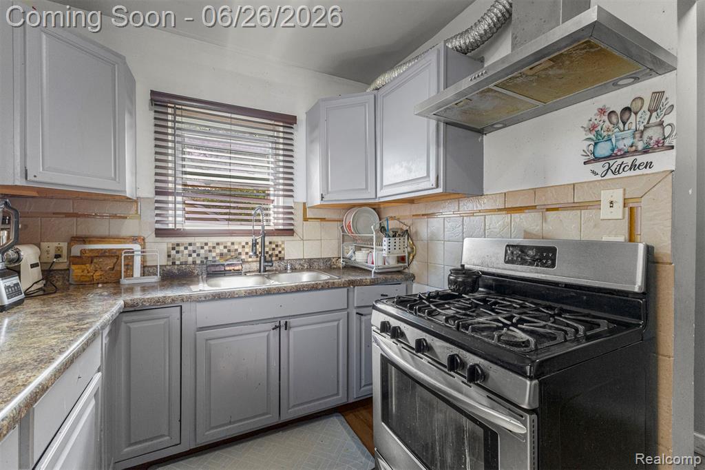 7019 Mead Street, Dearborn, MI 48126 — Photo 15
