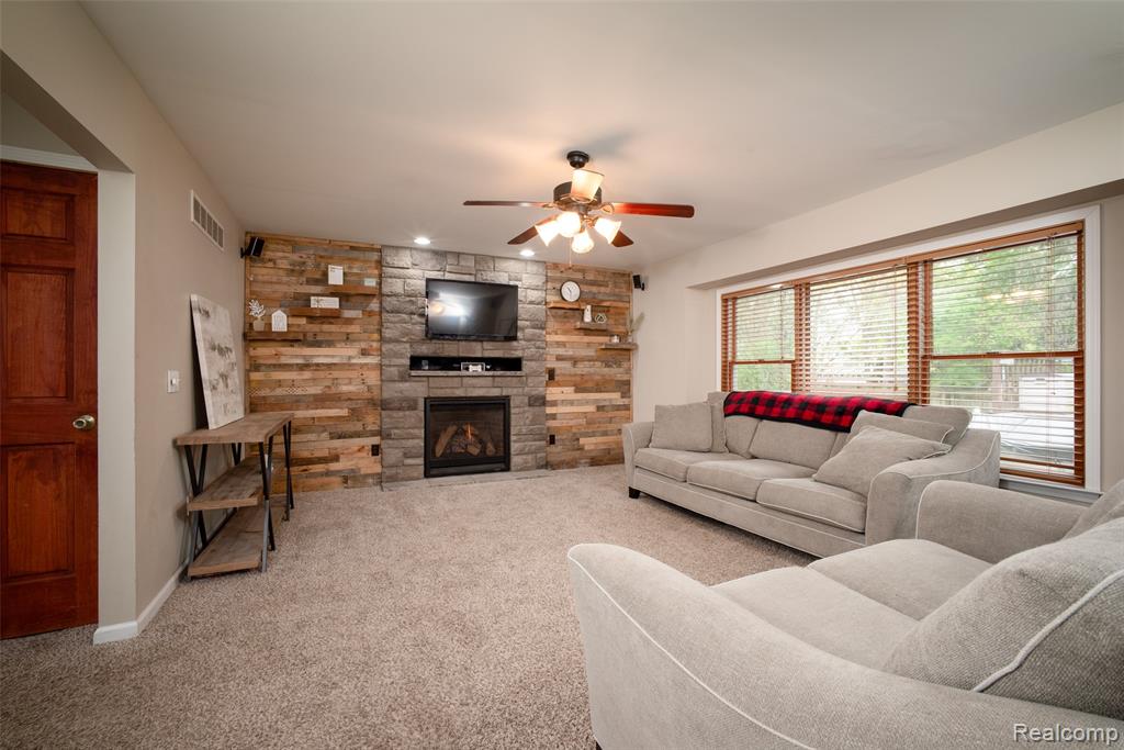 11363 McKinley Road, Montrose, MI 48457 — Photo 5
