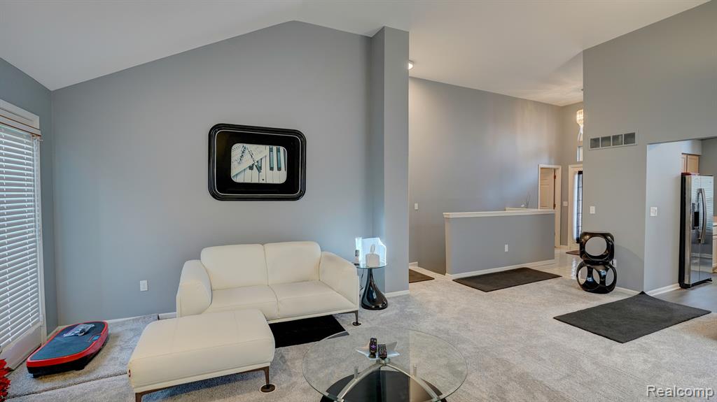 5077 PRESTONWOOD Lane, Flushing, MI 48433 — Photo 17