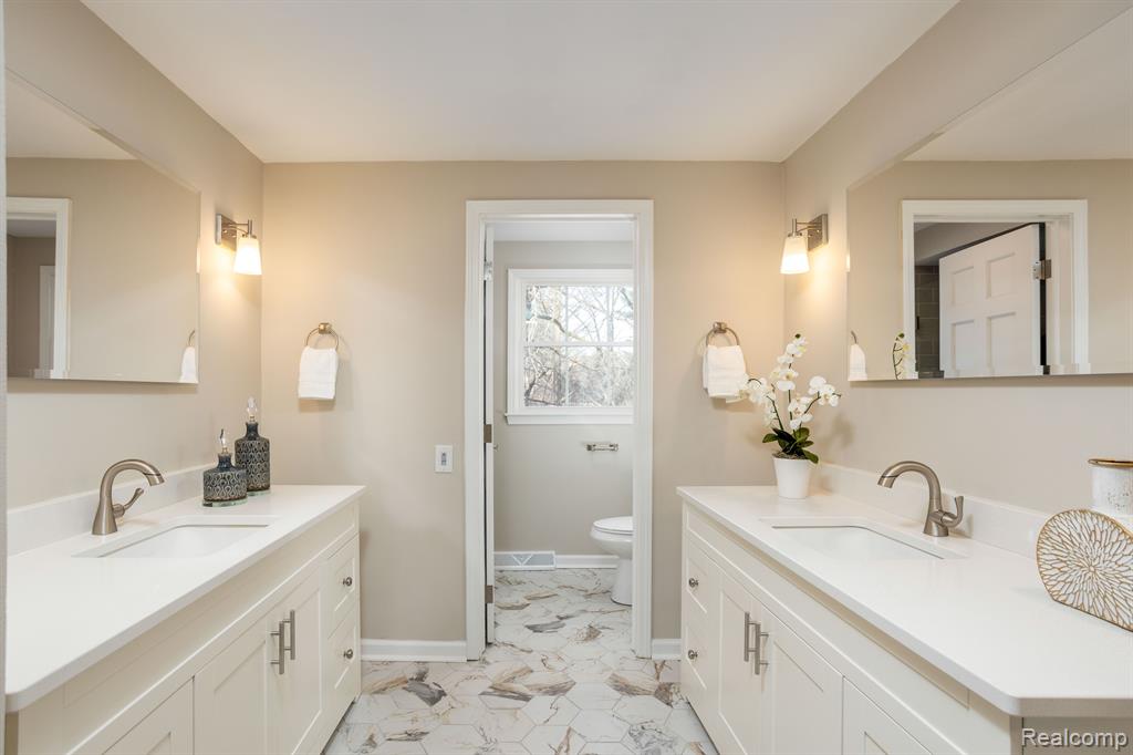 5536 FARMERS, Bloomfield Hills, MI 48301 — Photo 34
