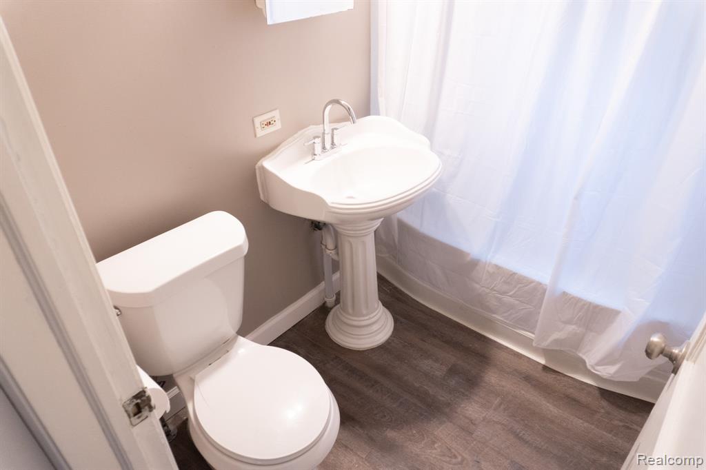 727 Waldman Avenue, Flint, MI 48507 — Photo 18