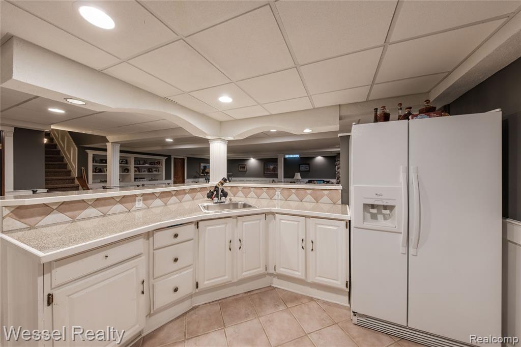 49112 White Mill Drive, Utica, MI 48317 — Photo 43