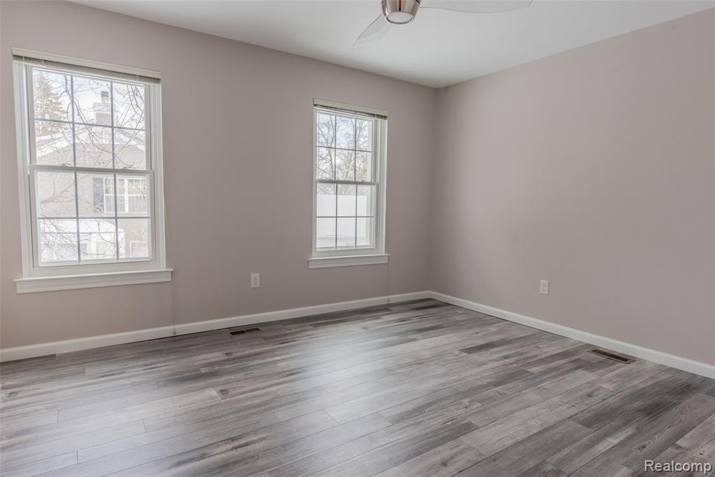 2677 Williamsburg Circle, Auburn Hills, MI 48326 — Photo 20