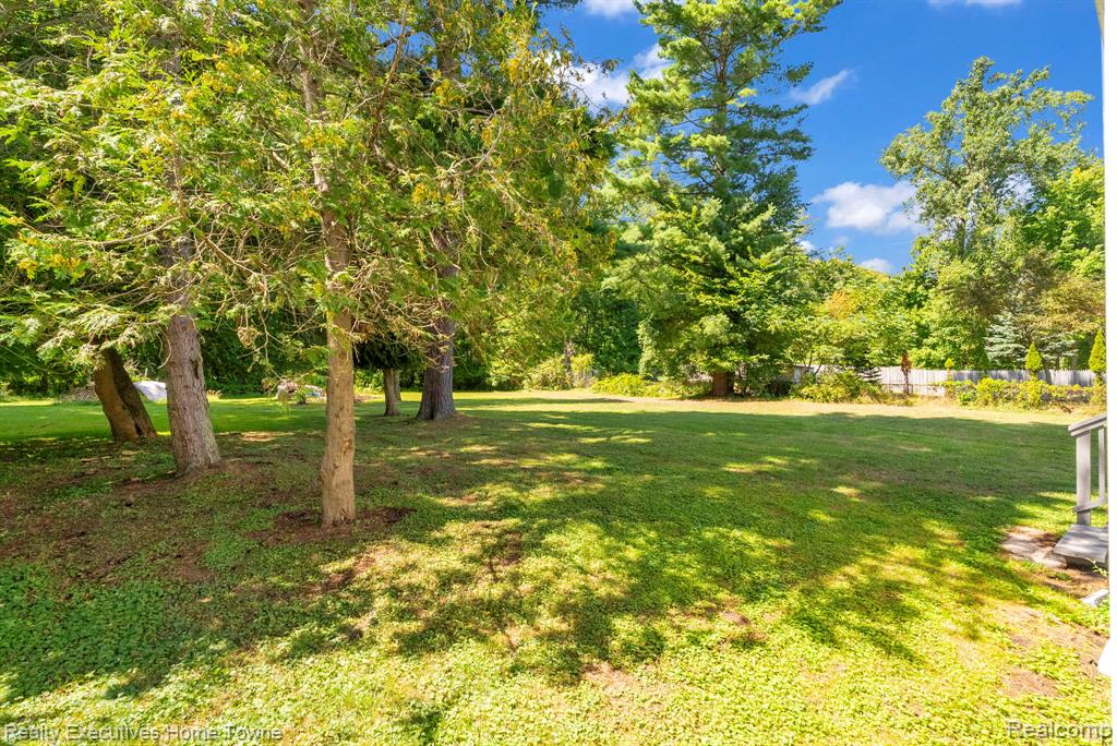 6555 Bunker Road, Burtchville, MI 48059 — Photo 26