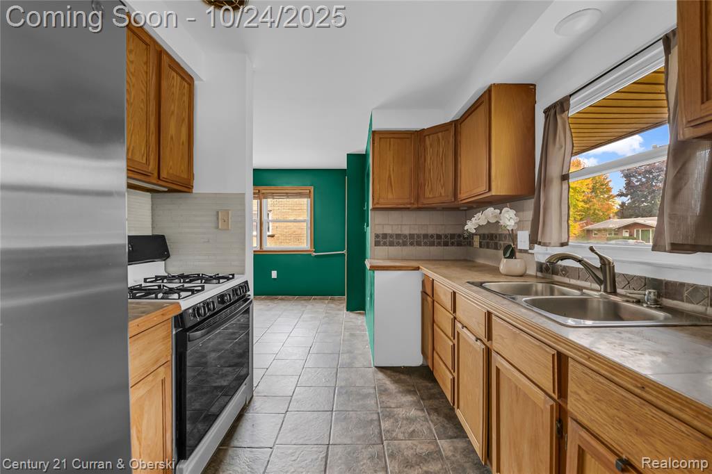 1001 Juneau Road, Ypsilanti, MI 48198 — Photo 9