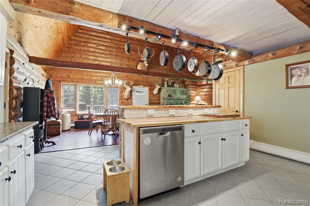 14830 County Line Road, Byron, MI 48418 — Photo 13