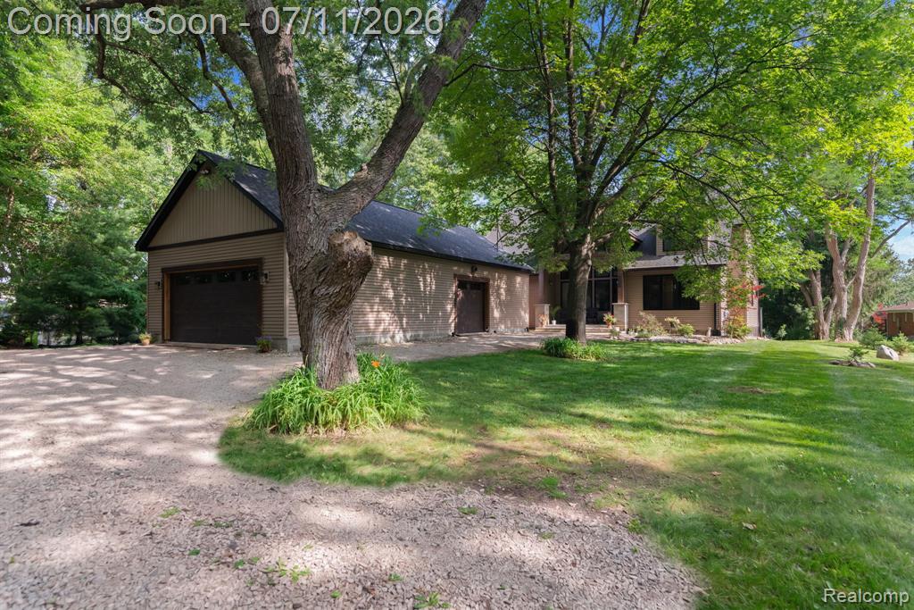 11590 Sumpter Drive, South Lyon, MI 48178 — Photo 67
