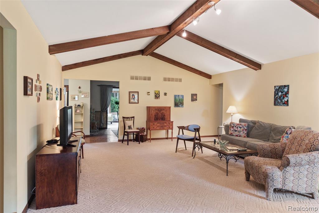 6218 Curtis Road, Plymouth, MI 48170 — Photo 13