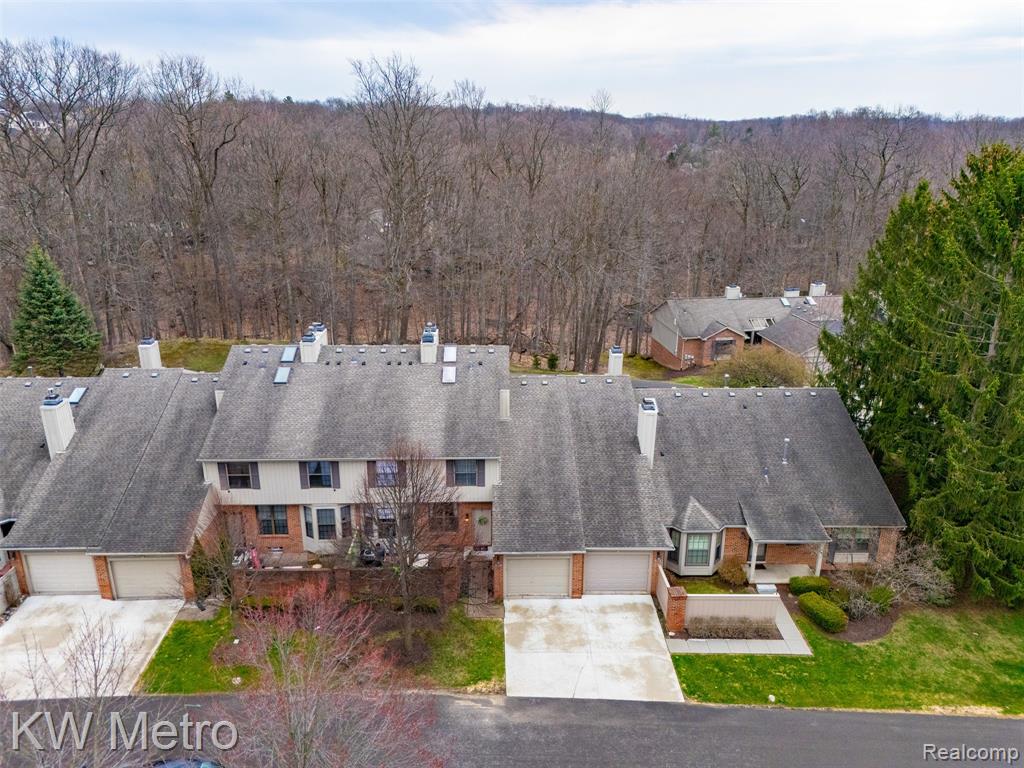 7072 Green Farm Road, West Bloomfield, MI — Photo 31