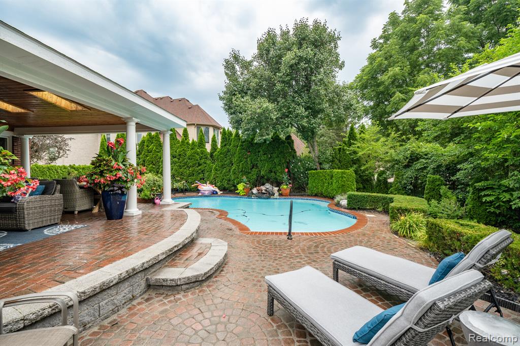 53844 Cherrywood Drive, Shelby Twp, MI 48315 — Photo 13
