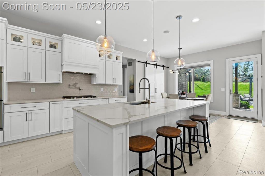 10580 STONEY POINT Drive, South Lyon, MI 48178 — Photo 13
