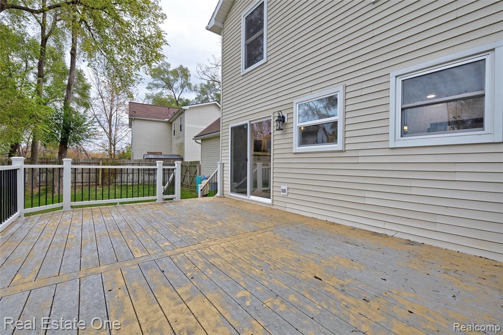 742 Marion Drive, Holly, MI 48442 — Photo 55