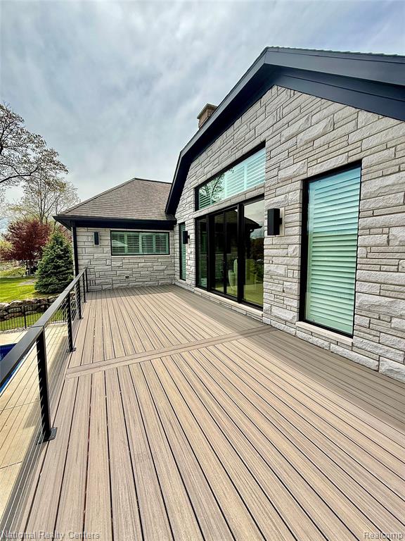 7050 Lake Shannon Court, Fenton, MI 48430 — Photo 49