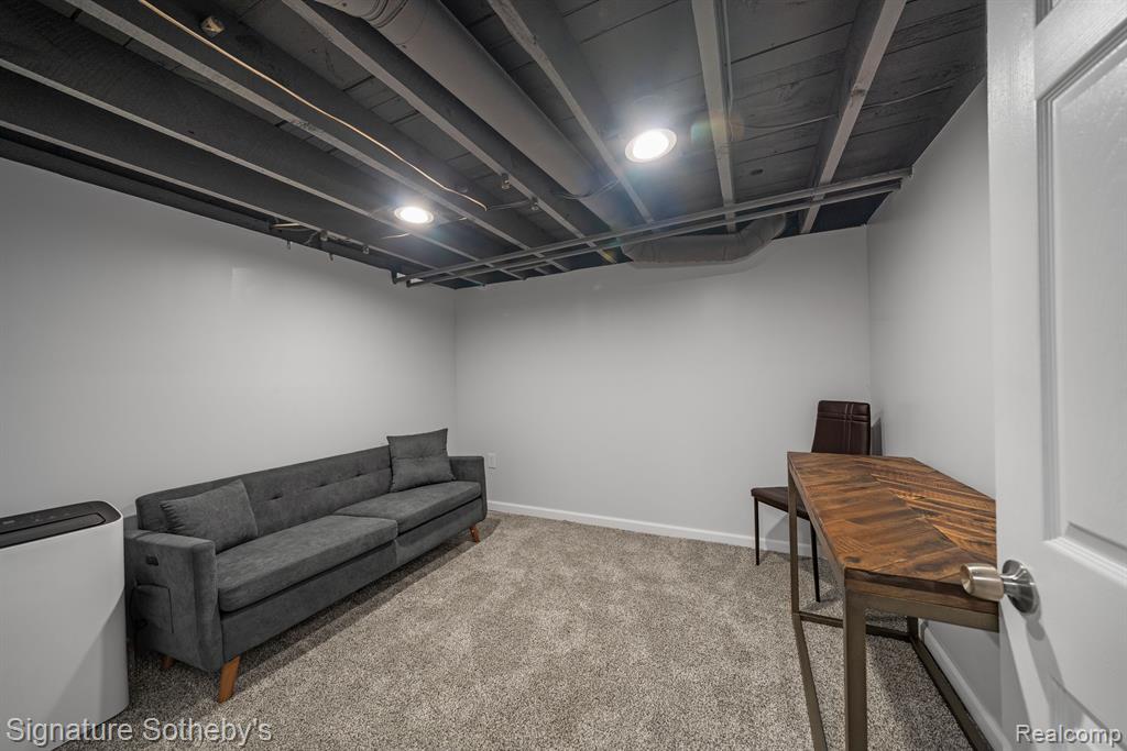 614 S PLEASANT Street, Royal Oak, MI 48067 — Photo 20