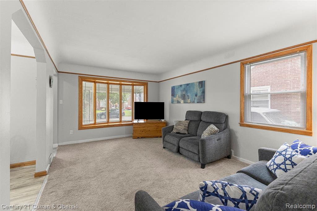 8904 Becker Avenue, Allen Park, MI 48101 — Photo 4
