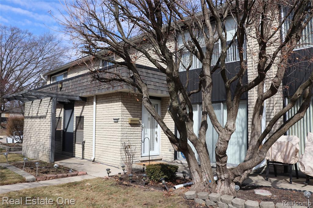 8256 Karam Boulevard, Warren, MI 48093 — Photo 26