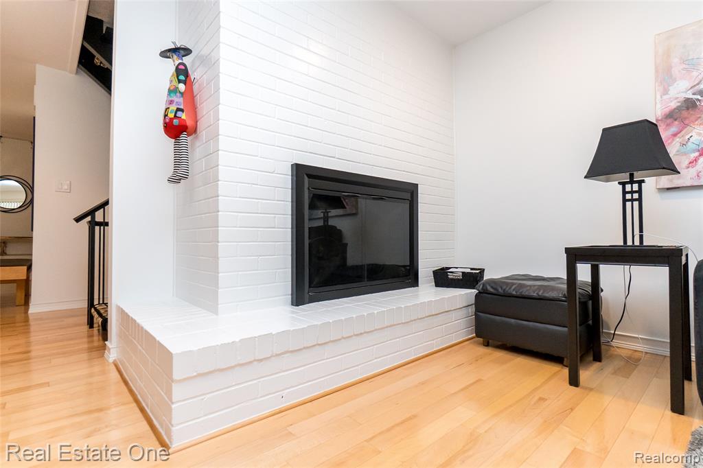 7308 Creek View Circle, West Bloomfield, MI — Photo 16